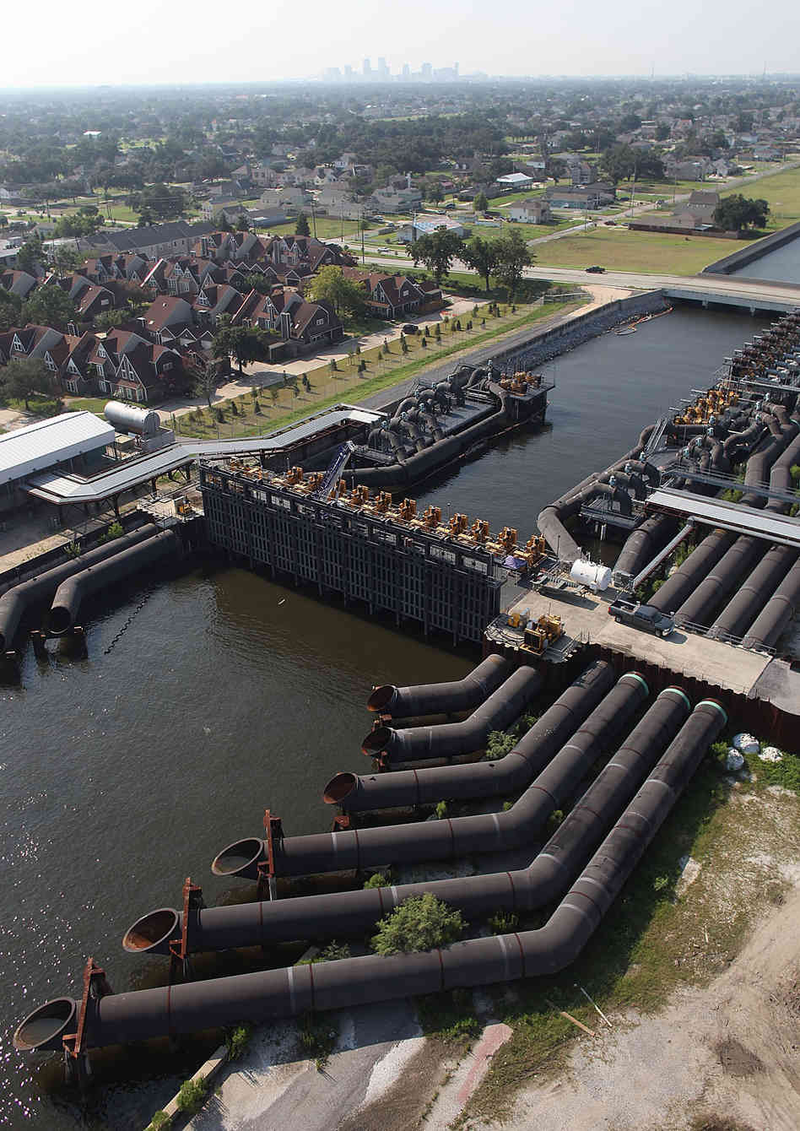 Illustration for article titled These giant pipes help keep an entire city safe